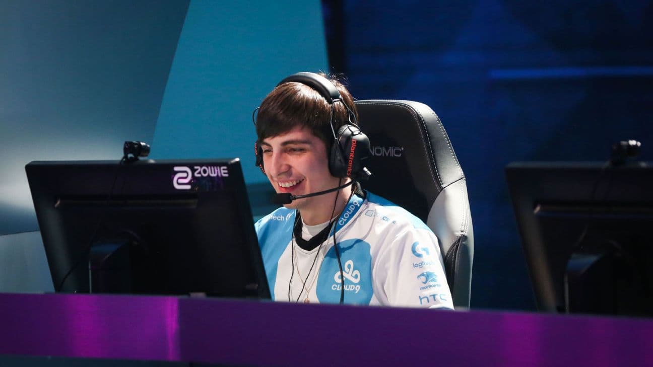 استریمر shroud